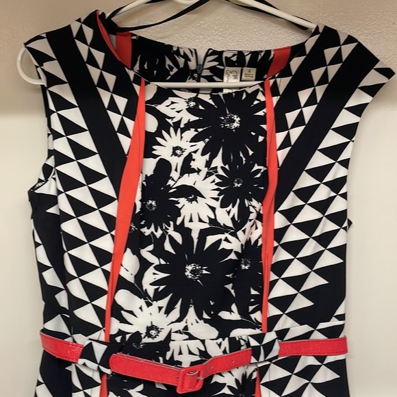 Emma & Michele Sz 8 Dress - Picture 2 of 7